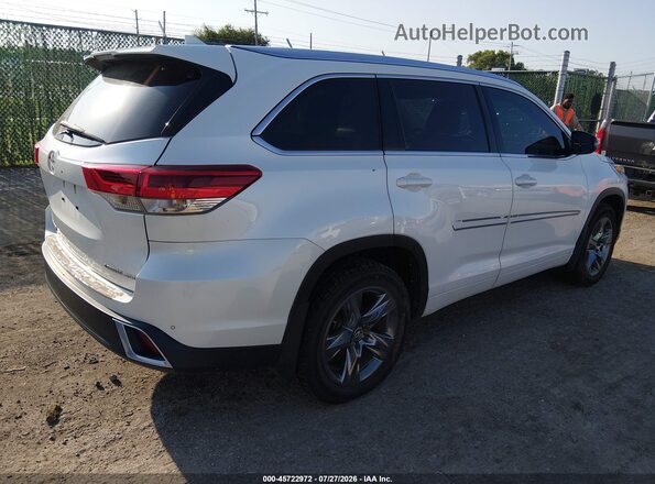 5TDDZRFH3JS880375 2018 TOYOTA HIGHLANDER White Tył prawy