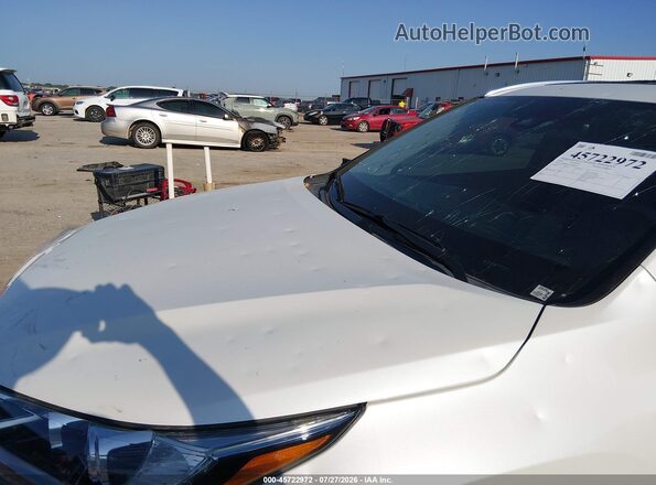 5TDDZRFH3JS880375 2018 TOYOTA HIGHLANDER White Widok z przodu