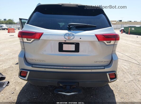5TDDZRFH4HS397326 2017 TOYOTA HIGHLANDER Gray 