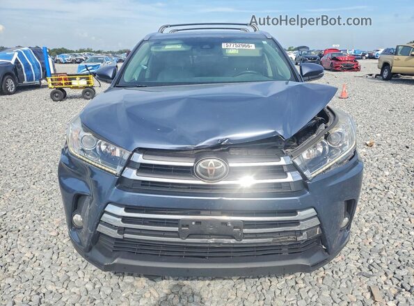 5TDDZRFH4HS453121 2017 TOYOTA HIGHLANDER Blue Vista frontal