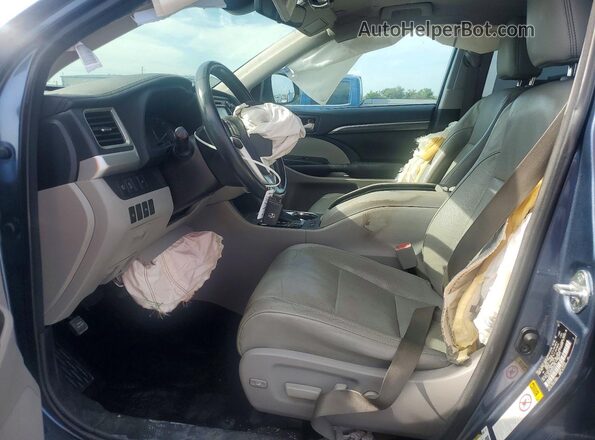 5TDDZRFH4HS453121 2017 TOYOTA HIGHLANDER Blue Vista interior delantera