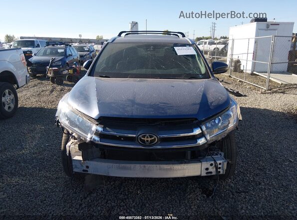 5TDDZRFH4JS828074 2018 TOYOTA HIGHLANDER Gray Vista interior trasera