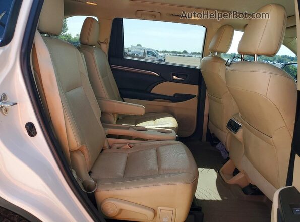 5TDDZRFH6JS861805 2018 TOYOTA HIGHLANDER White Vista interior trasera