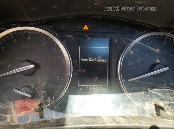 5TDDZRFH7JS907156 2018 TOYOTA HIGHLANDER White Instrument cluster view