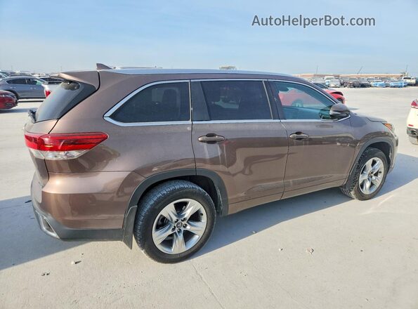 5TDDZRFH8HS446317 2017 TOYOTA HIGHLANDER Brown უკანა მარჯვენა