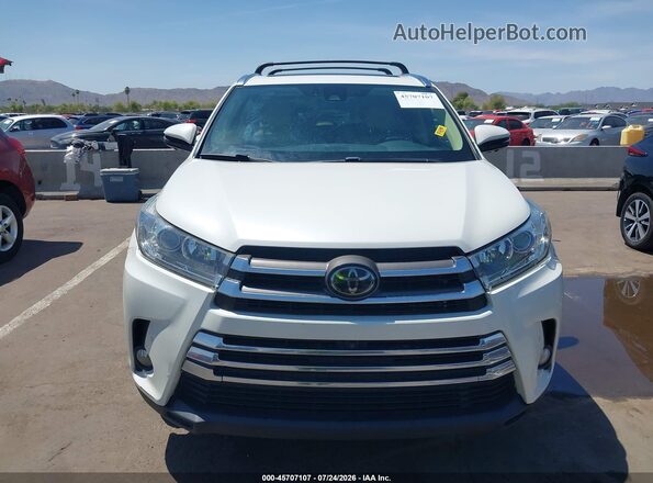 5TDDZRFH8JS898726 2018 TOYOTA HIGHLANDER White Вид щитка приладів