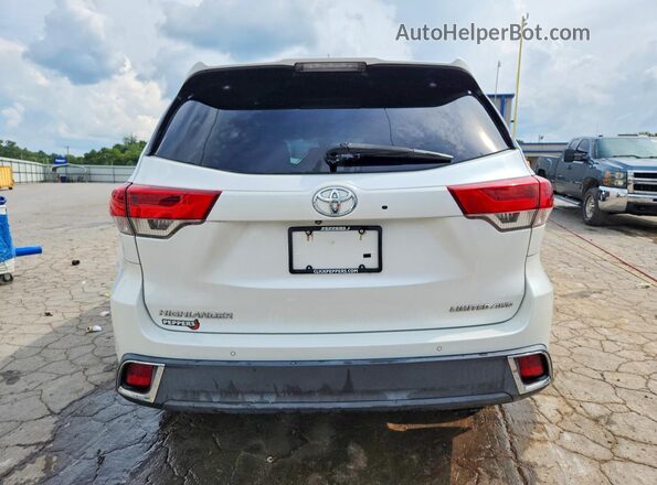 5TDDZRFH8KS995748 2019 TOYOTA HIGHLANDER White Rear view
