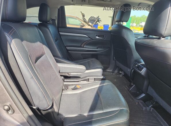 5TDDZRFH9HS472991 2017 TOYOTA HIGHLANDER Серый Вид сзади