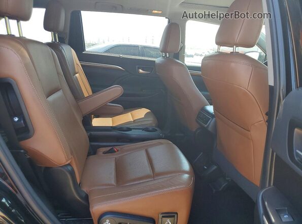 5TDDZRFH9KS733558 2019 TOYOTA HIGHLANDER Black Widok tylnych siedzeń