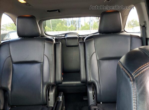5TDDZRFH9KS956540 2019 TOYOTA HIGHLANDER Black Rear seats view