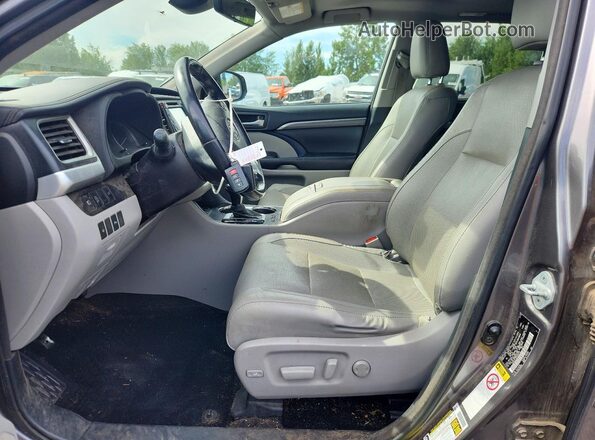 5TDDZRFHXHS363729 2017 TOYOTA HIGHLANDER Gray წინა სალონის ხედი