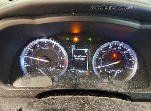 5TDDZRFHXJS819170 2018 TOYOTA HIGHLANDER Blue ხელსაწყოთა პანელის ხედი