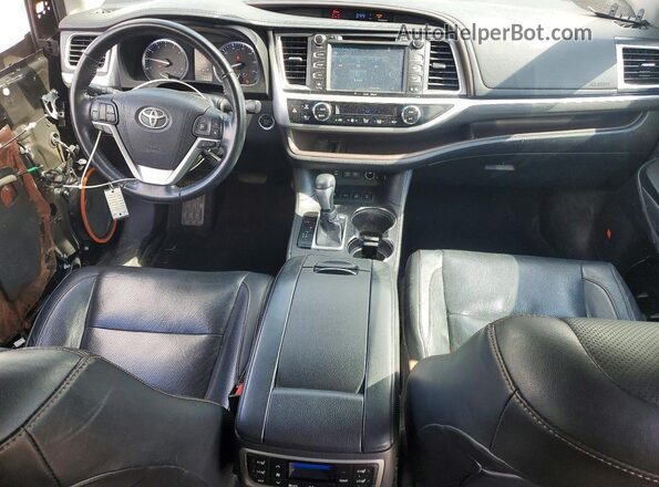 5TDDZRFHXJS890207 2018 TOYOTA HIGHLANDER Black Widok deski rozdzielczej