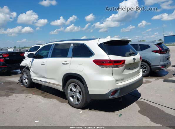 5TDDZRFHXKS722357 2019 TOYOTA HIGHLANDER White 360 interior view