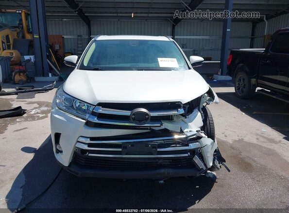 5TDDZRFHXKS722357 2019 TOYOTA HIGHLANDER White Instrument cluster view