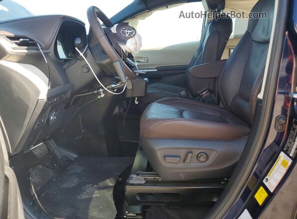 5TDERKEC0PS175415 2023 TOYOTA SIENNA Blue წინა სალონის ხედი