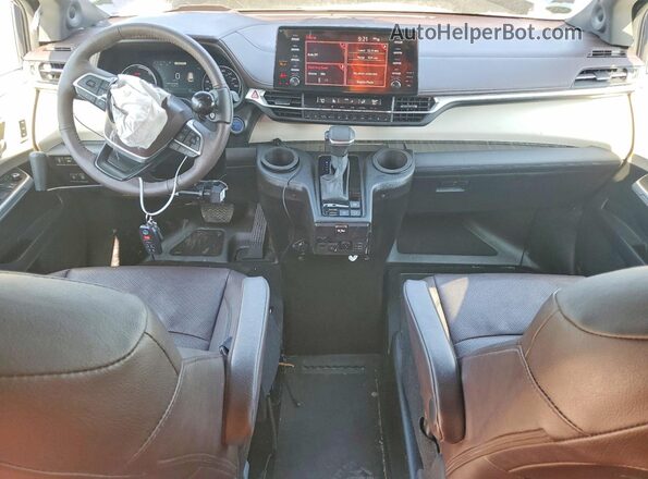 5TDERKEC0PS175415 2023 TOYOTA SIENNA Blue წინა პანელის ხედი