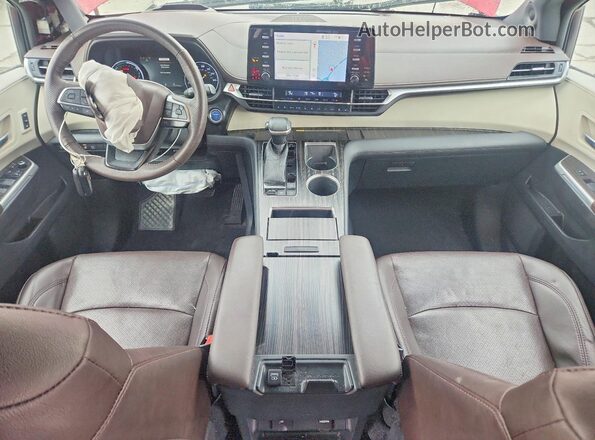 5TDERKEC1MS055280 2021 TOYOTA SIENNA Red Вид панелі приладів