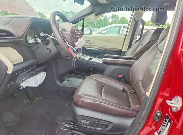 5TDERKEC1MS055280 2021 TOYOTA SIENNA Red Вид салону спереду