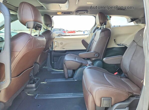 5TDERKEC7PS164928 2023 TOYOTA SIENNA Gray Widok wnętrza z tyłu