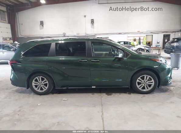 5TDESKFC0PS079576 2023 TOYOTA SIENNA Green Rear interior view