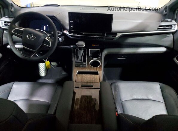 5TDESKFC0SS210689 2025 TOYOTA SIENNA Gray Dashboard view