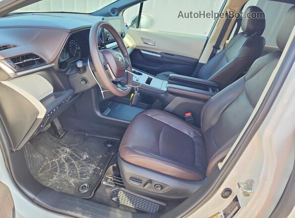 5TDESKFC1RS108988 2024 TOYOTA SIENNA White Սալոնի դիմացի տեսք