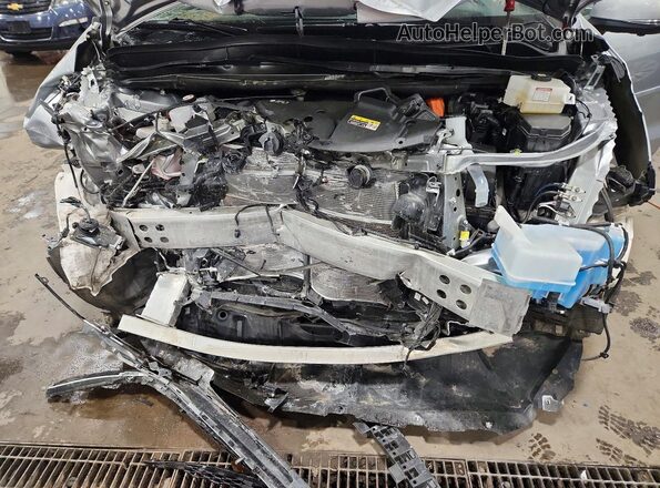 5TDESKFC2SS155159 2025 TOYOTA SIENNA Silver Շարժիչի բաժամունքի տեսք
