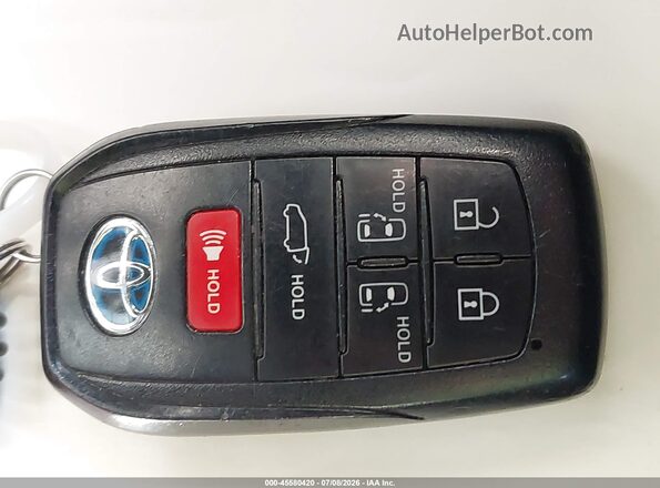 5TDESKFC4PS081525 2023 TOYOTA SIENNA Серый Вид панели приборов