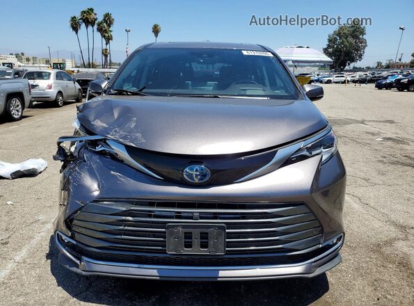 5TDESKFC4PS108013 2023 TOYOTA SIENNA Gray Front view
