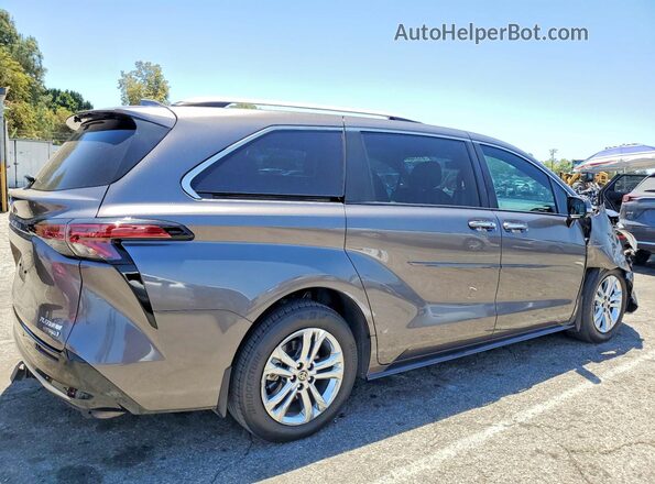 5TDESKFC4PS108013 2023 TOYOTA SIENNA Gray Rear right
