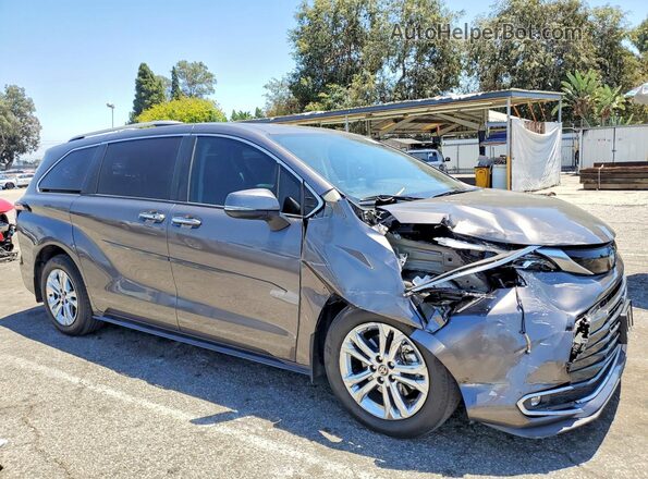 5TDESKFC4PS108013 2023 TOYOTA SIENNA Gray Front right