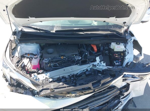 5TDESKFC4TS237086 2026 TOYOTA SIENNA White Հետևի տեսք