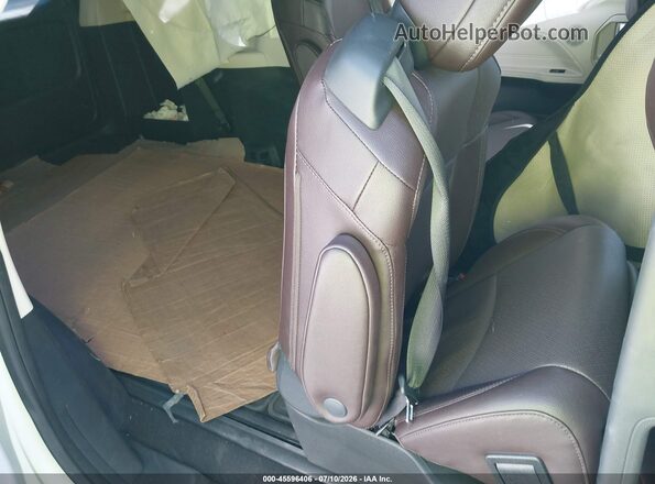 5TDESKFC9RS148820 2024 TOYOTA SIENNA White VIN კოდის სტიკერის ხედი