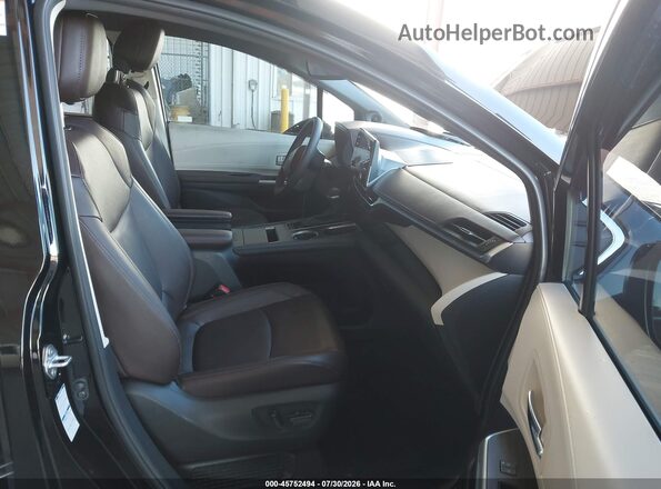 5TDESKFCXNS062233 2022 TOYOTA SIENNA Черный Вид салона спереди