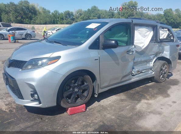 5TDEZ3DC5LS239367 2020 TOYOTA SIENNA Серебряный Передняя левая четверть
