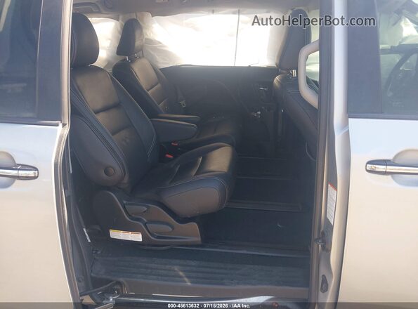 5TDEZ3DC5LS239367 2020 TOYOTA SIENNA Серебряный Вид наклейки с VIN-кодом