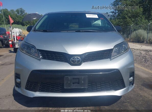 5TDEZ3DC5LS239367 2020 TOYOTA SIENNA Серебряный Вид щитка приборов