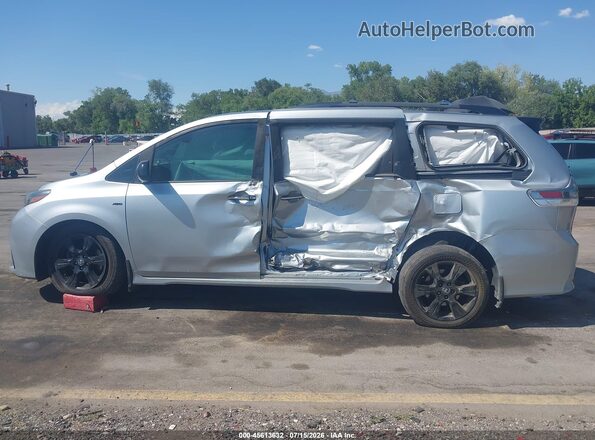 5TDEZ3DC5LS239367 2020 TOYOTA SIENNA Серебряный Панорамный вид салона 360°