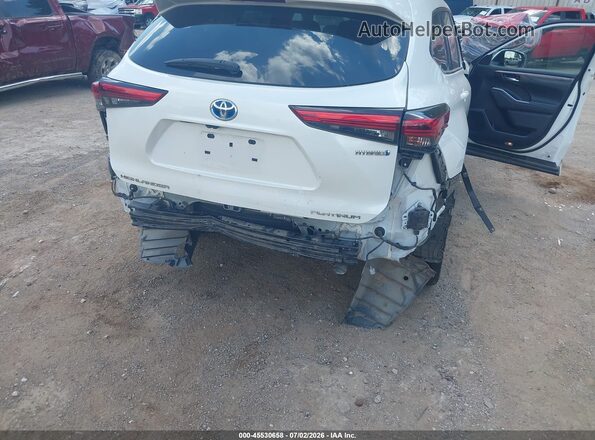 5TDFARAHXMS010098 2021 TOYOTA HIGHLANDER Cream Вид спереду