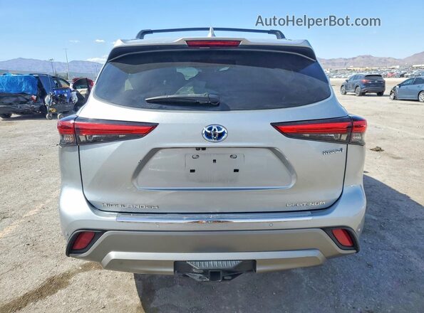 5TDFARAHXMS011512 2021 TOYOTA HIGHLANDER Silver Vista trasera
