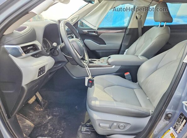 5TDFZRAH4NS137259 2022 TOYOTA HIGHLANDER Blue Widok wnętrza z przodu