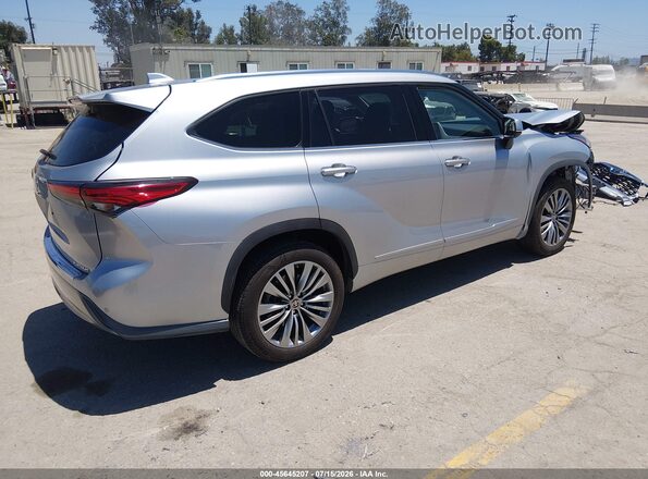 5TDFZRAH8LS010270 2020 TOYOTA HIGHLANDER Silver Trasero derecho