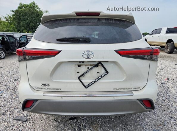 5TDFZRBH1LS048311 2020 TOYOTA HIGHLANDER White Widok z tyłu