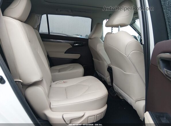 5TDFZRBH3LS036631 2020 TOYOTA HIGHLANDER White VIN კოდის სტიკერის ხედი