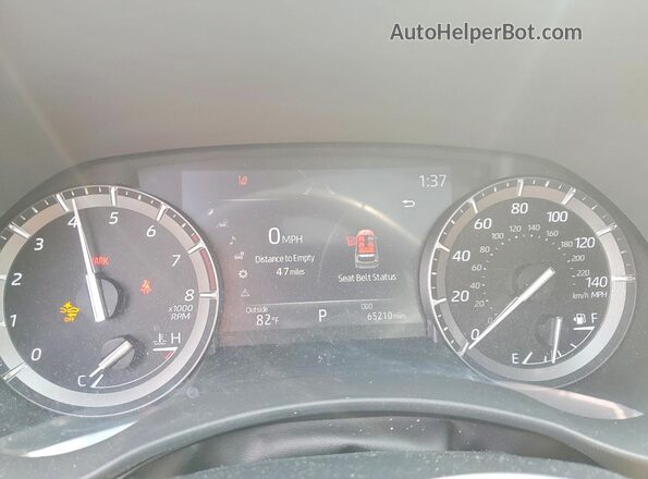 5TDFZRBH3MS120952 2021 TOYOTA HIGHLANDER Черный Вид щитка приборов