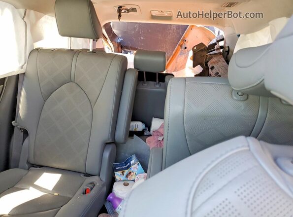 5TDFZRBH5MS063511 2021 TOYOTA HIGHLANDER Серебряный Вид задних сидений