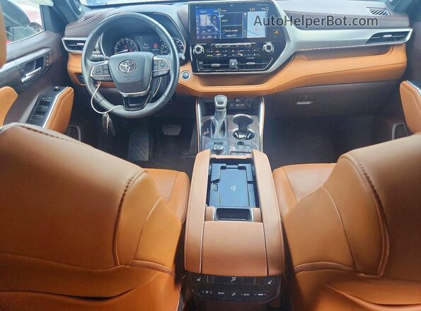5TDFZRBH6LS048868 2020 TOYOTA HIGHLANDER Синий Вид панели приборов