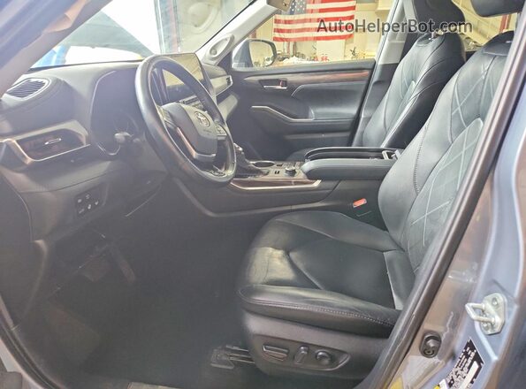 5TDFZRBH6MS086568 2021 TOYOTA HIGHLANDER Blue Սալոնի դիմացի տեսք