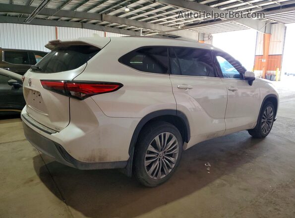 5TDFZRBH9LS050128 2020 TOYOTA HIGHLANDER White Հետևի աջ